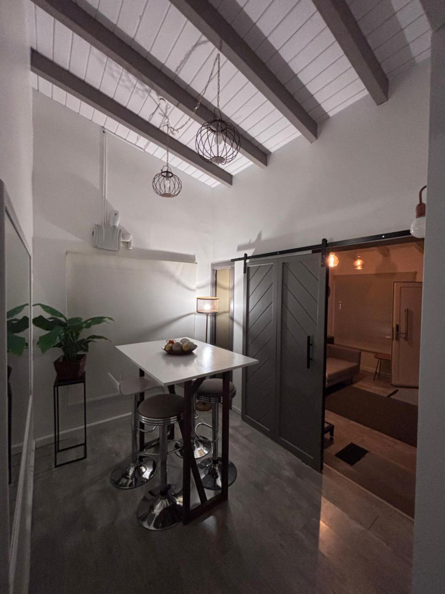 Tadasana House อูซัวยา ภายนอก รูปภาพ